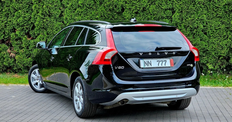 Volvo V60 cena 29900 przebieg: 283000, rok produkcji 2012 z Radom małe 172